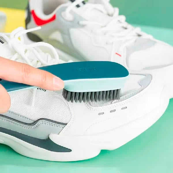Cepillo de limpieza de zapatos de plástico