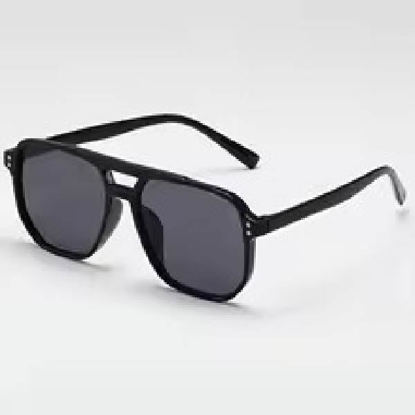 Gafas de sol cuadradas con diseño retro que combina estilo vintage y modernidad